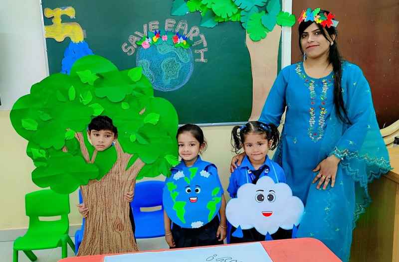 Divine Shine Public School