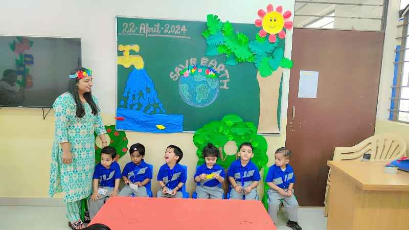 Divine Shine Public School