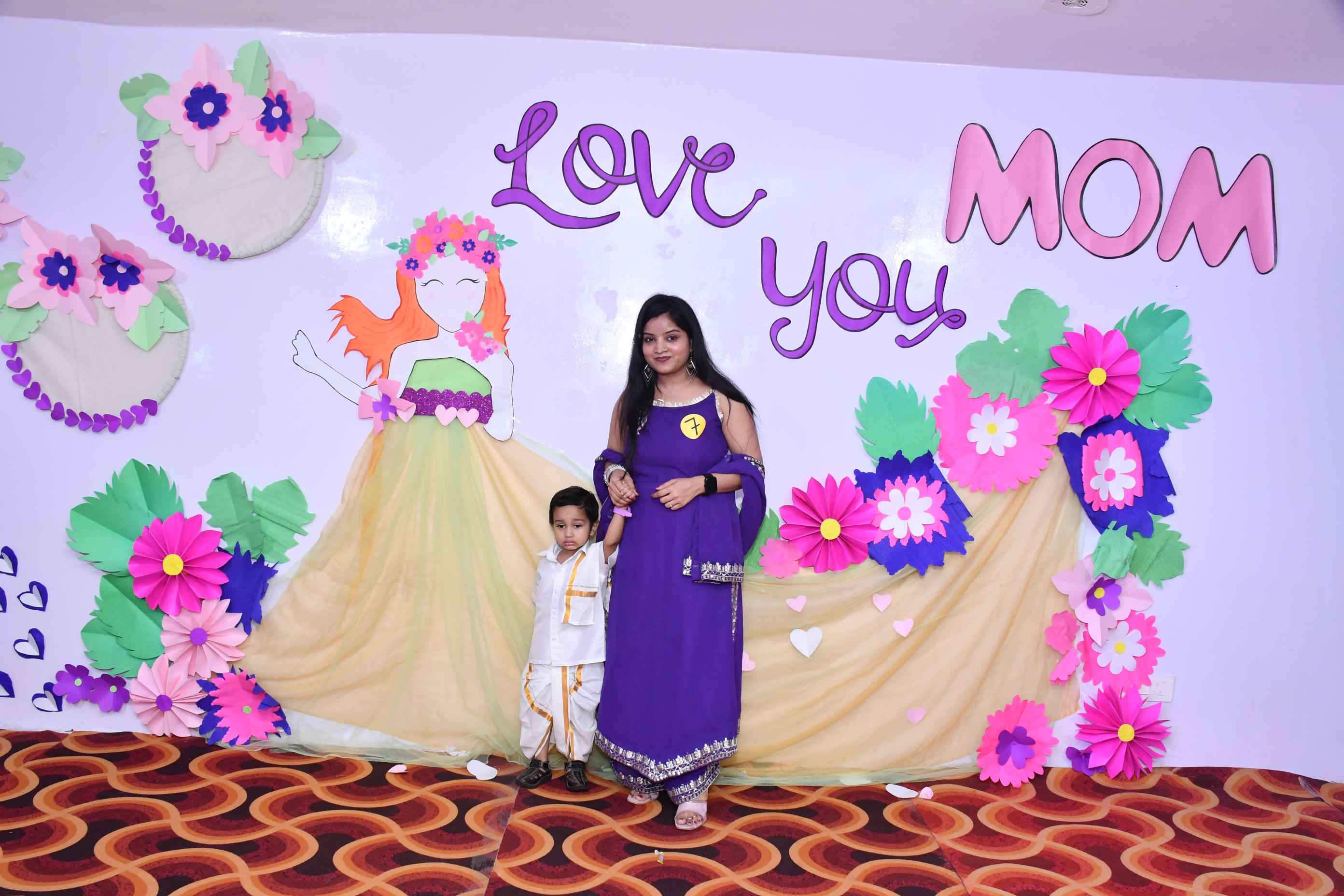 Divine Shine Public School